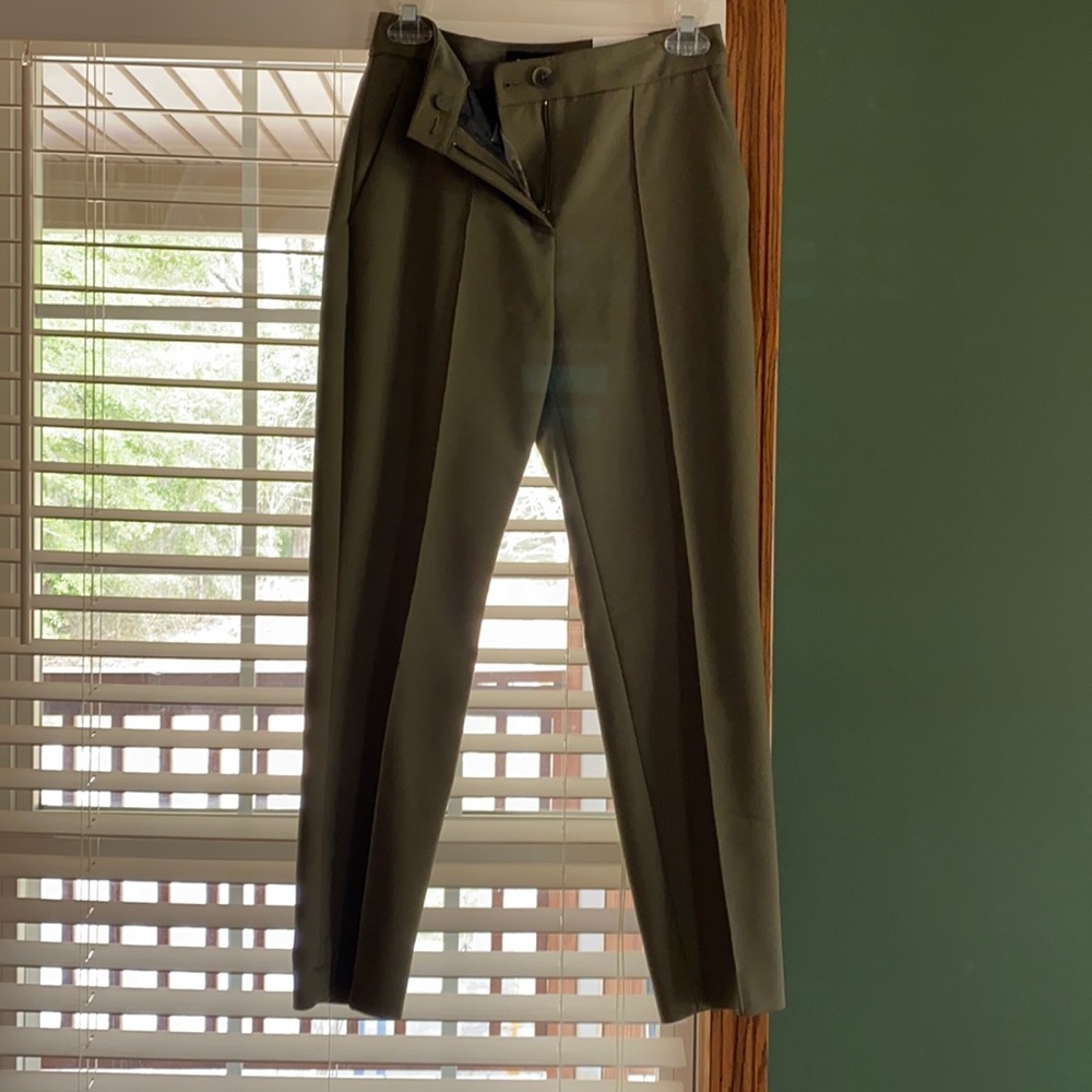 Express Ankle High Rise “stretch” size 2 regular